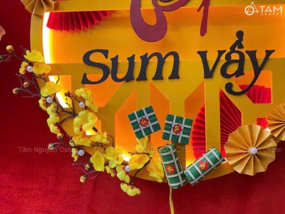 [Order 3 - 5 ngày] Vòng treo cửa Tết Sum Vầy đèn Led [Bằng gỗ - Cắm điện] ĐK 60cm BANGTREO-TET-01